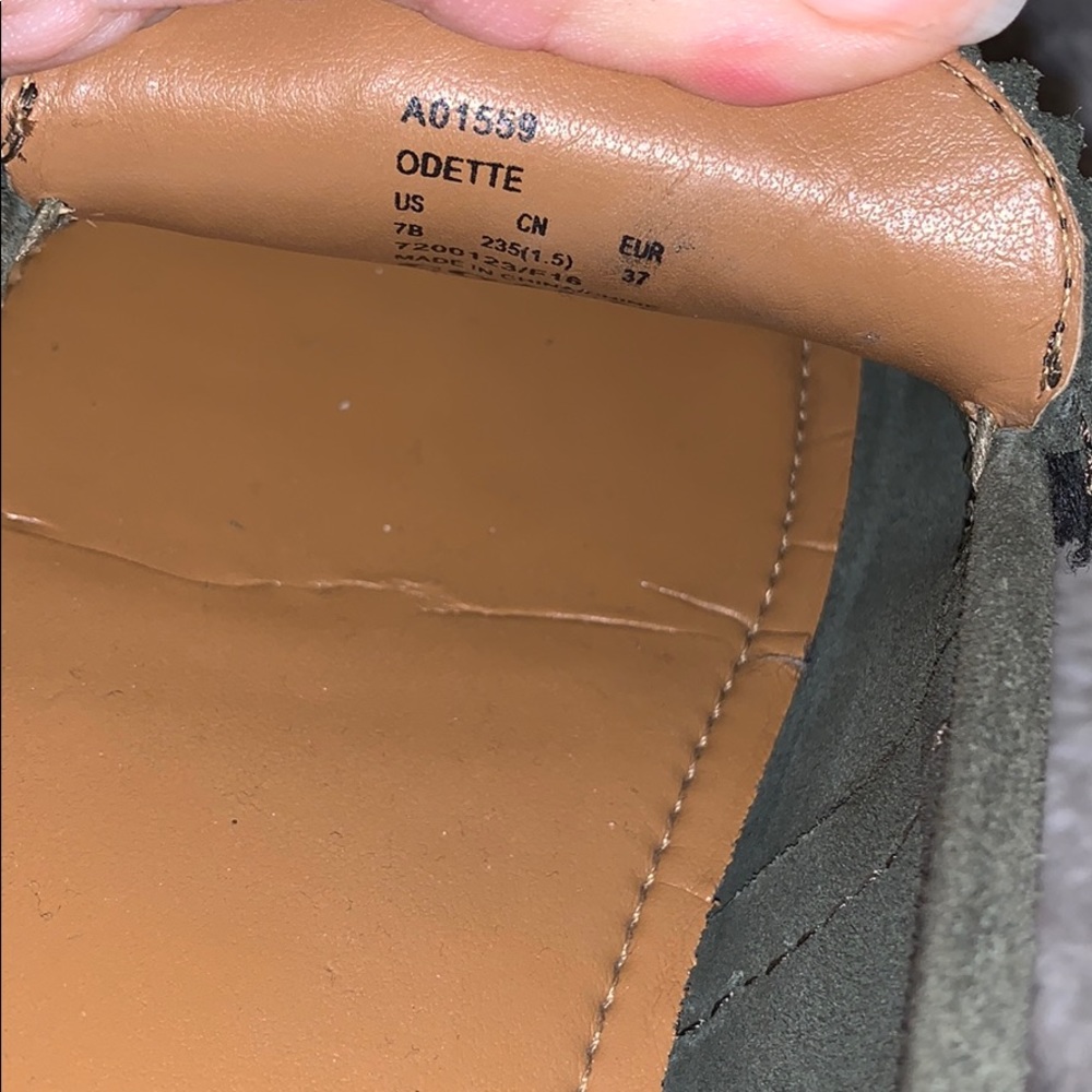 Green suede coach loafer size 7 - Picture 5 of 5